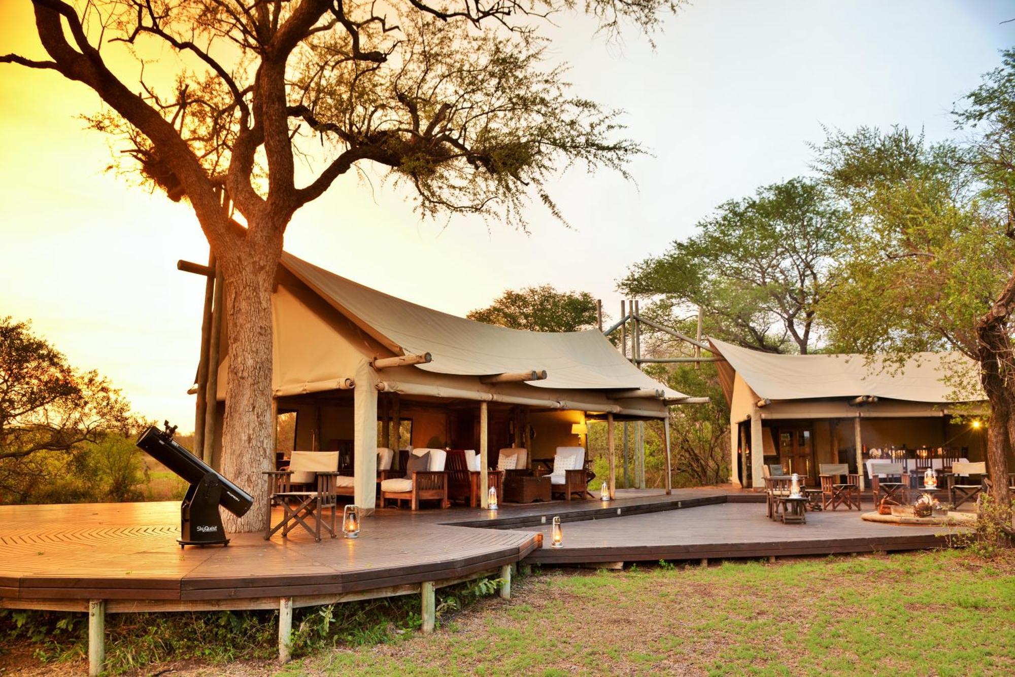 Rhino Walking Safaris Hotell Skukuza Eksteriør bilde